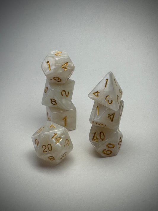 Pearl White Dice Set 7pcs